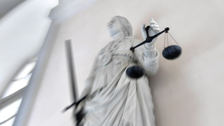 e7908ca7-f697-49b0-8bc2-f4a4ab3eecea Un enseignant inculpé pour agressions sexuelles à Orange