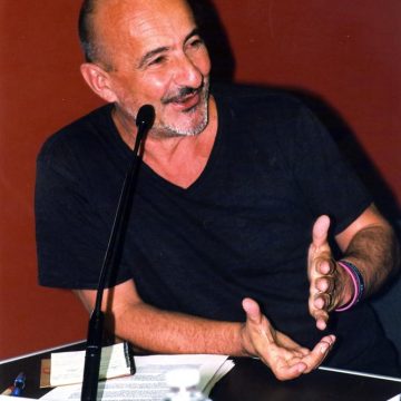 Hommage à Philippe-Jean Catinchi : Un passionné aux multiples facettes