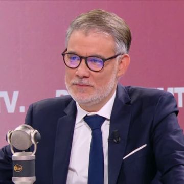 Olivier Faure envisage sa candidature à la primaire de la gauche