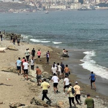 f969e95a-3dfa-40a9-b72c-181770ff94a2 L’afflux de migrants en Espagne : critiques envers le Premier ministre Pedro Sánchez