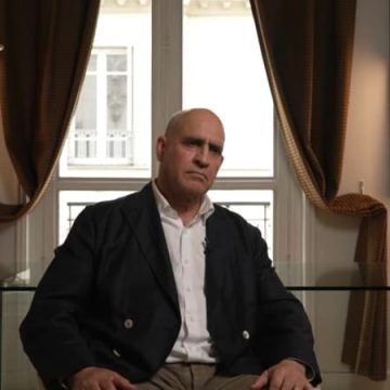 Mort suspecte d’un recruteur lié à Epstein : Innocence en danger accuse l’État de déni de justice