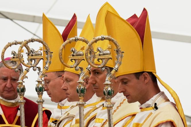 fa9486f7-5114-4329-bb8b-f077e540130d Excommunication des évêques par la Fraternité sacerdotale Saint-Pie X