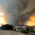 Le Canada en état d&rsquo;urgence face au feu de Bald Range