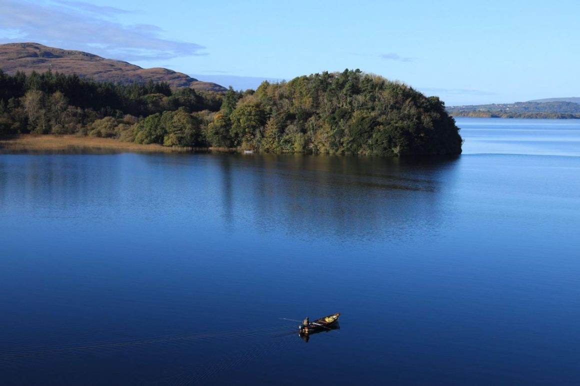 Voyage à travers le Lough Gill et l&rsquo;Ouzbékistan