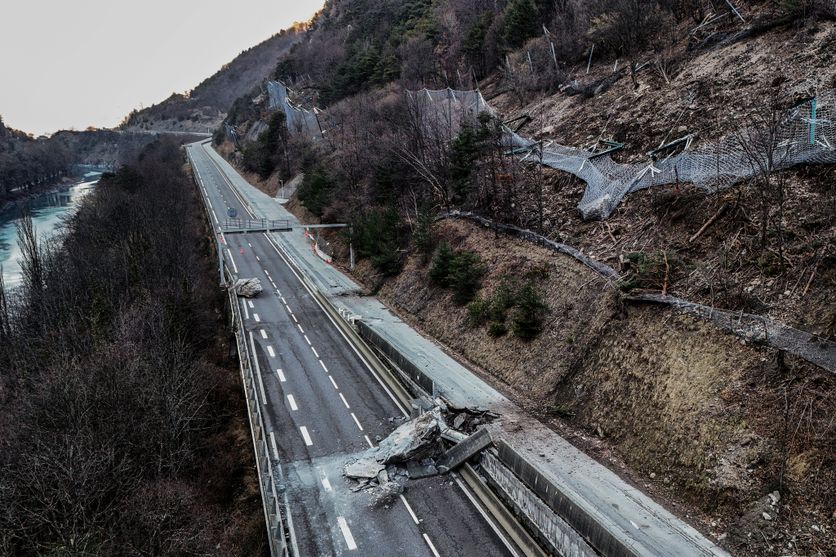 FRANCE-TRANSPORT-TOURISM-ACCIDENT-MOUNTAINS Les éboulements estivaux dans les Alpes et l’impact du changement climatique