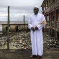 La ville d&rsquo;Ayetoro menacée par l&rsquo;érosion côtière