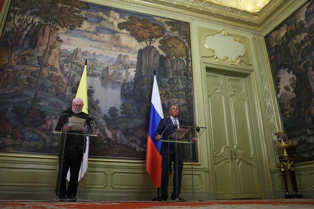 34b6b5db-6dbe-46fc-b916-dc35d5945f4f Appel à la Fin de la Guerre en Ukraine après une Rencontre au Kremlin