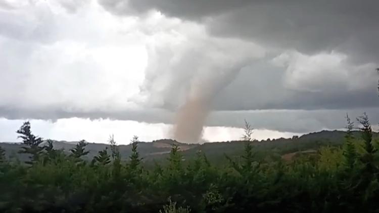 37ecd75c-105d-440a-b9b3-b9f8271a93be Anticiper les tornades grâce aux infrasons