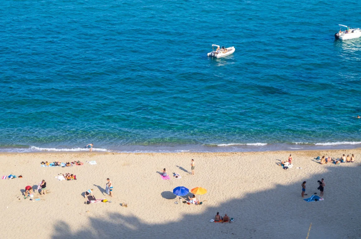 Les Vacances d&rsquo;Été Face aux Défis Climatiques de 2026