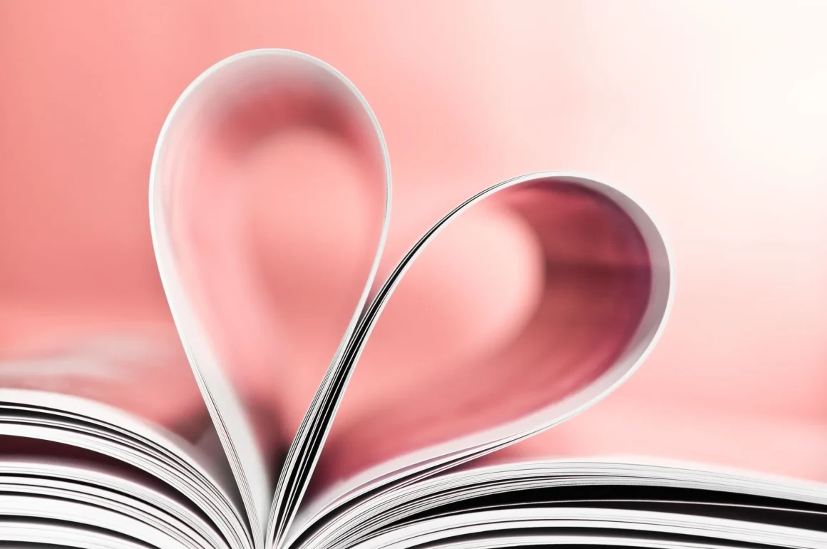 385490af-2c1d-4455-8ad3-8b092ea8530b Le phénomène des romances littéraires et leur impact culturel