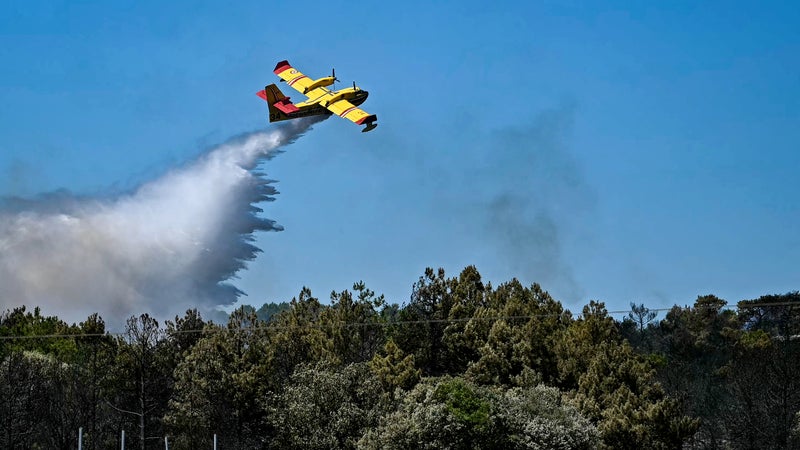 38766e0b-ffcd-49f7-a05e-320a475db225 Nouvel incendie dans les Landes : La lutte contre le feu à Magescq