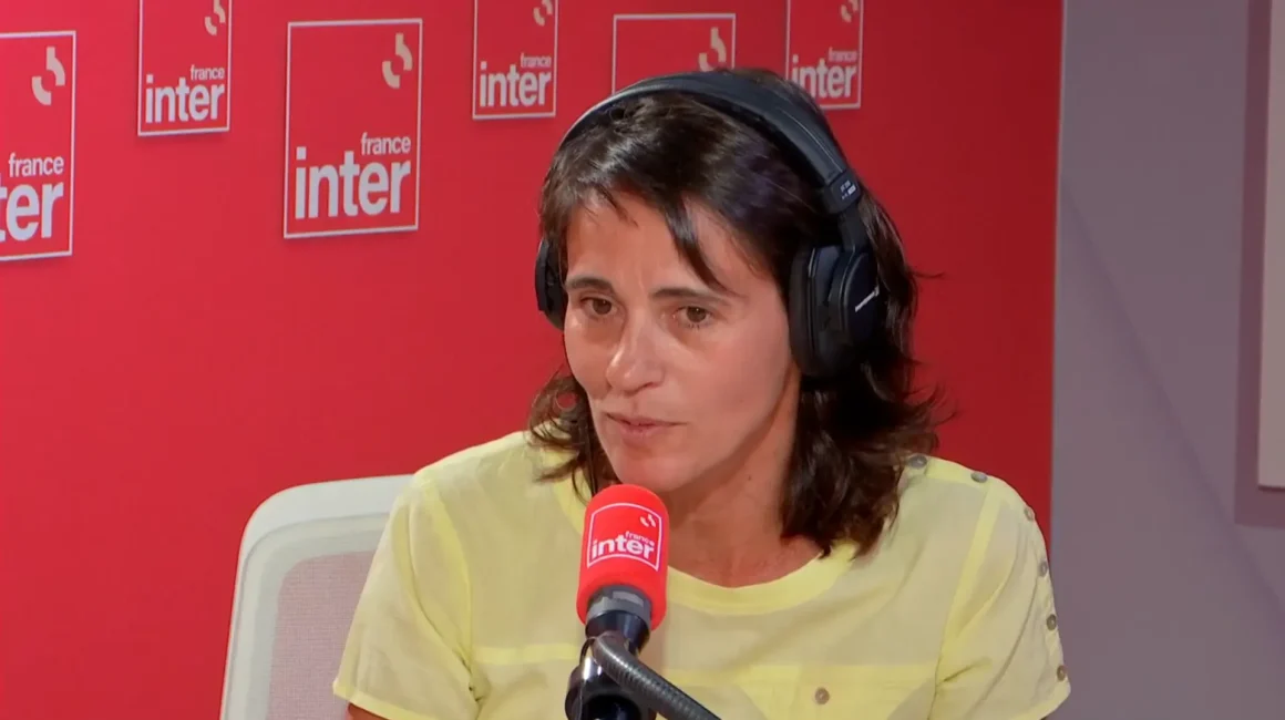 3d18af1a-3400-40ee-8c12-4c66e0859fb9 Le fabuleux piano de Sonia Devillers raconte une quête historique