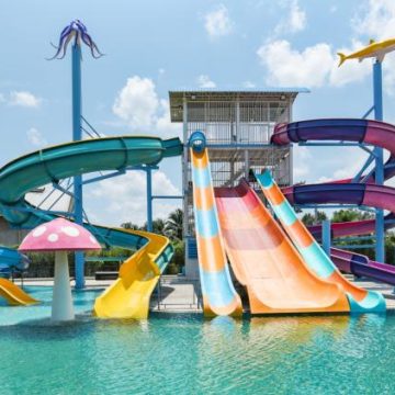 Le phénomène inquiétant du « défi brun » dans les piscines publiques