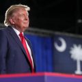 Les États-Unis et l&rsquo;Iran : Sanctions économiques en place des actions militaires