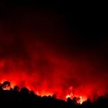 Incendies en Gironde et dans le Var : la mobilisation pour contenir les flammes