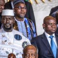 Découverte de corps dans une fosse commune en Guinée : une enquête en cours