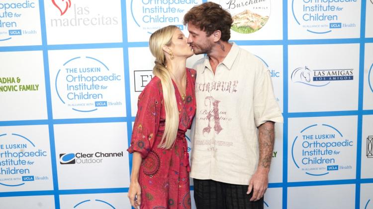 5e28c8f0-75fb-4e7d-89d6-851e1f1beda8 AnnaLynne McCord suscite des réactions en lançant une cagnotte pour son mariage