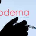 Un vaccin prometteur contre le mélanome développé par Merck et Moderna