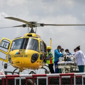 Récupération des corps d&rsquo;alpinistes au Népal