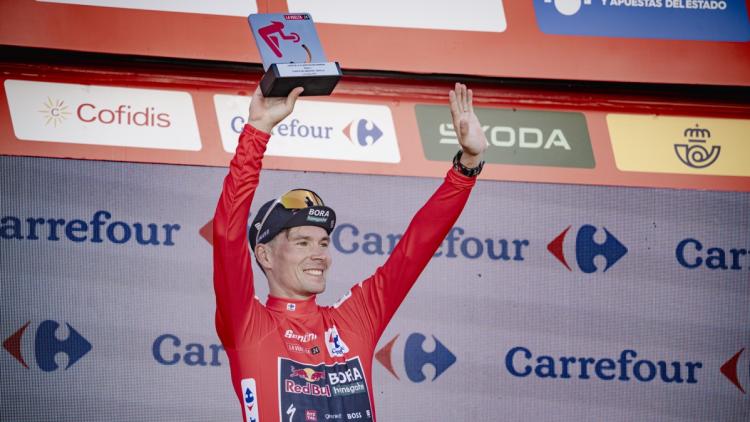 7fc989ed-0761-44b0-bf2d-8fbe91f58a0a La Vuelta 2026 : Départ de Monaco et Récompenses en Jeu