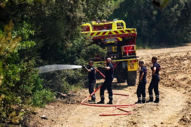 8656f46b-f0bf-4e98-b9be-17cea37d9b0e Un mois de lutte contre un incendie historique dans le Var