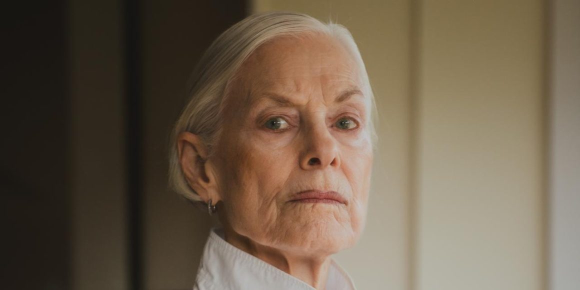 Lucinda Childs : Une carrière rythmée par la danse et la créativité