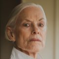 Lucinda Childs : Une carrière rythmée par la danse et la créativité
