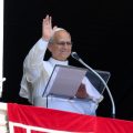 La Visite du Pape Léon XIV en France suscite un fort engouement