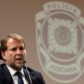 Conflit d’intérêts et desenrascanço : le cas du ministre de l’Intérieur portugais