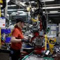 L’essor des ventes de voitures électriques et les choix stratégiques de Toyota