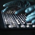 Arnaque au Crédit Agricole : Près de 1000 clients touchés par des hackers