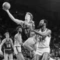 Mort de Don Nelson, entraîneur influent de la NBA