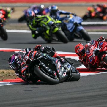 ae6ae0e2-1fd4-480e-af6a-600b913a10f1 Aprilia remporte un triplé au Grand Prix MotoGP de Grande-Bretagne