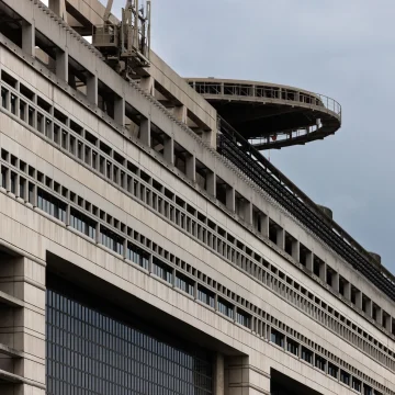 Piratages de Données et Confiance Numérique en France