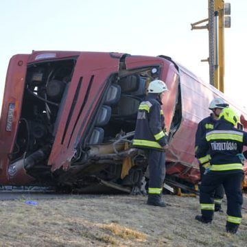 b931f4ec-d7e2-45ff-98f3-6714daae0473 Accident d’Autocar en Hongrie: Un Drame Sans Précédent Depuis 2003