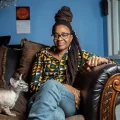 Léonora Miano entre en scène avec Redemption Song