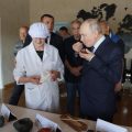 Vladimir Poutine en visite controversée sur les îles Kouriles