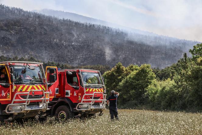 c348edda-af56-4e6d-a02d-e9f8749845dc Incendies en France : Situation dans la Drôme et en Gironde