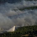Collision de deux hélicoptères lors d’une opération anti-incendie en Grèce