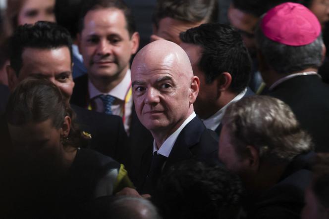 c4766a5c-e92b-4ec2-a5a0-0c43cc9c3655 Gianni Infantino face à la controverse
