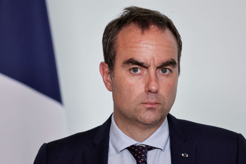 FRANCE-POLITICS-GOVERNEMENT-SECURITY Le Défi de l’Adoption du Budget 2027 Avant l’Élection Présidentielle
