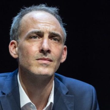 c98d4dbd-7cf6-426f-bcd0-9f6a9f8d4b1f Raphaël Glucksmann, favori de la primaire sociale-démocrate pour la présidentielle