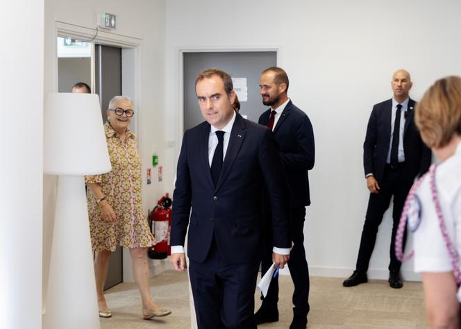 d1e2a2b8-553b-4981-85bd-0c79eea01ed2 Défiance croissante envers les gouvernants après le piratage des données fiscales