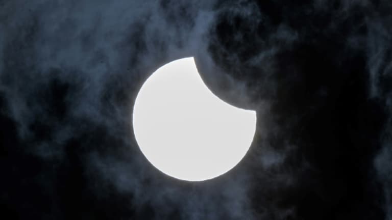 d57faaf0-f648-4b52-9f34-f3b39329135c Éclipse solaire du 12 août 2026 : réalité et rumeurs