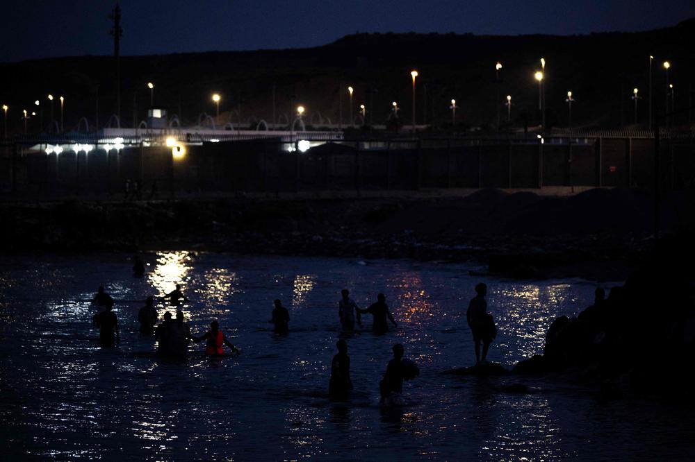 d66fa635-cedd-4078-a32e-c0ccbd415fa5 Afflux de migrants à Ceuta : mesures gouvernementales et réactions internationales