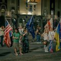 La persistance des manifestations en Géorgie face à la suspension de l’intégration à l’UE