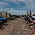 Une tornade dévastatrice frappe le village de Pomas