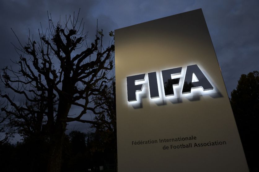 dd369fa7-c2bb-4dab-a466-968d298d75bf Gianni Infantino : du sommet à la crise