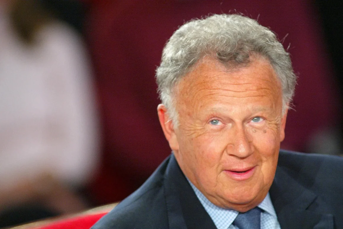 Philippe Bouvard, innovateur des médias, disparaît à 96 ans