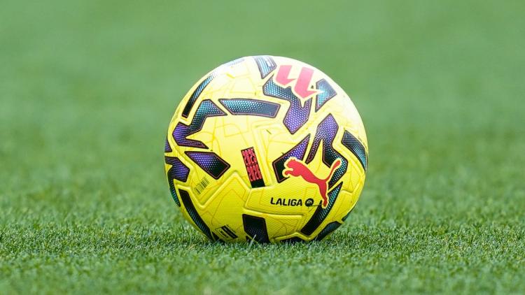 f5df901b-861e-4372-9a23-aa37e79523bc La Liga introduit un ballon connecté pour améliorer l’arbitrage